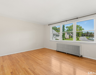 298 Roseville Terrace Terrace - Photo Thumbnail 6