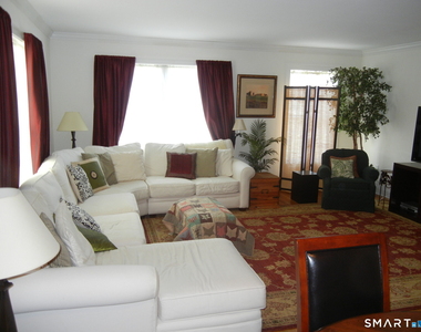 85 Camp Avenue - Photo Thumbnail 3