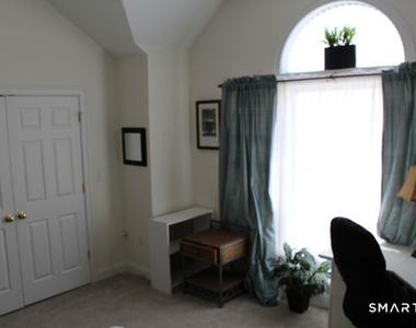 85 Camp Avenue - Photo Thumbnail 10