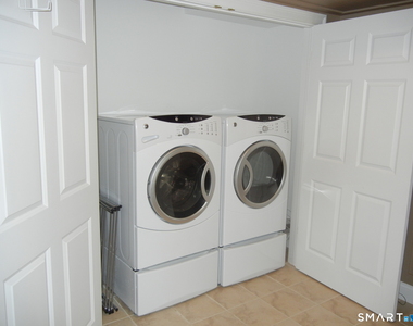 85 Camp Avenue - Photo Thumbnail 14