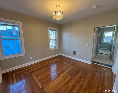 19 Darina Place - Photo Thumbnail 1
