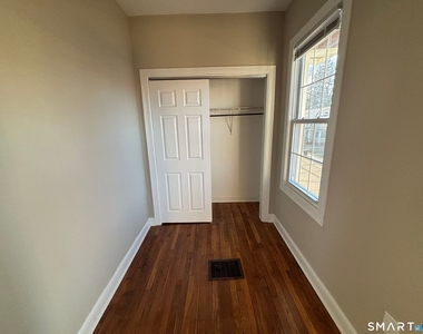 19 Darina Place - Photo Thumbnail 5