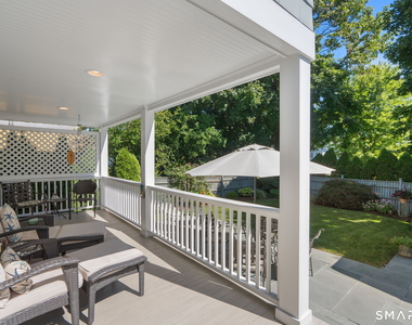 717 Riverside Drive - Photo Thumbnail 28