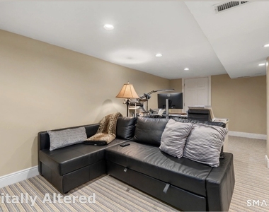 717 Riverside Drive - Photo Thumbnail 26