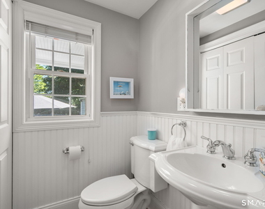 717 Riverside Drive - Photo Thumbnail 17