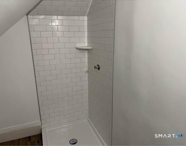 54 Stack Street - Photo Thumbnail 9