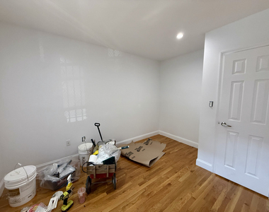 57 Herkimer Street - Photo Thumbnail 2