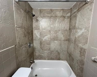 620 Summerlea St - Photo Thumbnail 14
