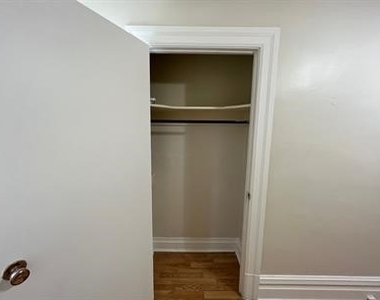 620 Summerlea St - Photo Thumbnail 24
