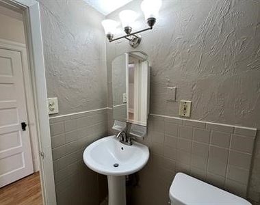 620 Summerlea St - Photo Thumbnail 15