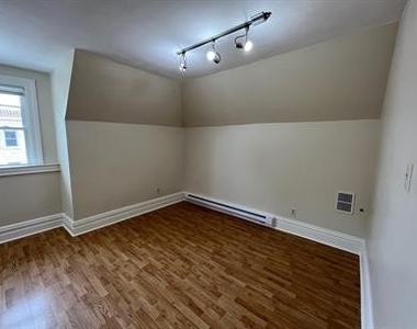 620 Summerlea St - Photo Thumbnail 25