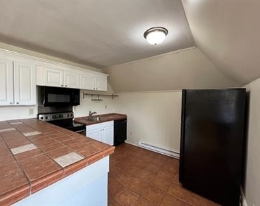 620 Summerlea St - Photo Thumbnail 5