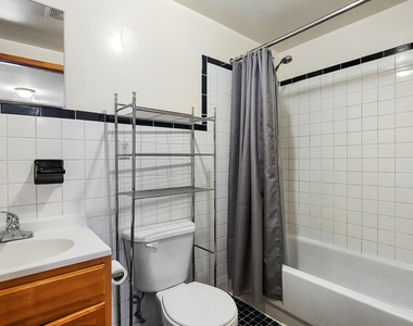 1797 Lexington Avenue - Photo Thumbnail 7