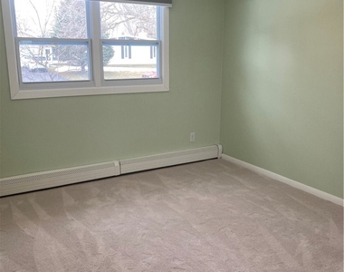 449 Bugbee Drive - Photo Thumbnail 32