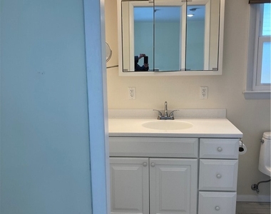 449 Bugbee Drive - Photo Thumbnail 27