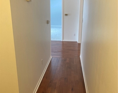 449 Bugbee Drive - Photo Thumbnail 23