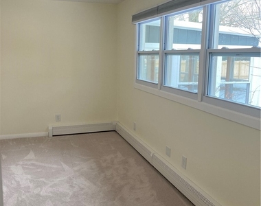 449 Bugbee Drive - Photo Thumbnail 26