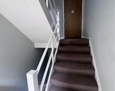 1077 East Avenue - Photo Thumbnail 3