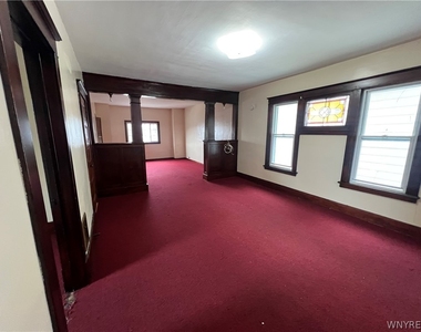 110 Briscoe Avenue - Photo Thumbnail 5