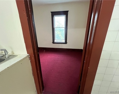 110 Briscoe Avenue - Photo Thumbnail 19