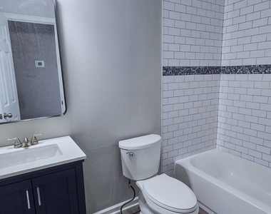 3043 Saddle Creek Drive - Photo Thumbnail 4