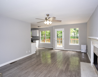3043 Saddle Creek Drive - Photo Thumbnail 15