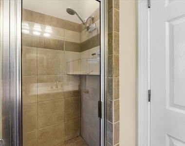 728 Markhams Drive - Photo Thumbnail 31