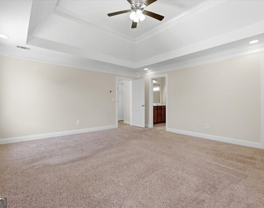 728 Markhams Drive - Photo Thumbnail 28
