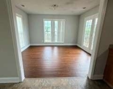 1705 Tugalo Drive - Photo Thumbnail 2