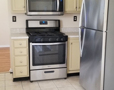 5759 Cedar Croft Court - Photo Thumbnail 11