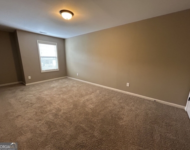 607 Summit Point - Photo Thumbnail 15