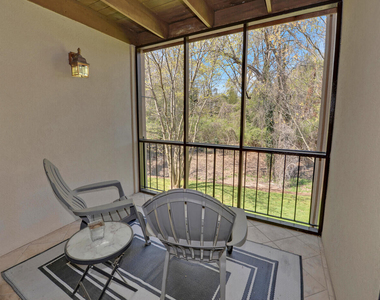605 Candler Street - Photo Thumbnail 21