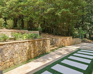 4250 Carmain Drive Ne - Photo Thumbnail 41