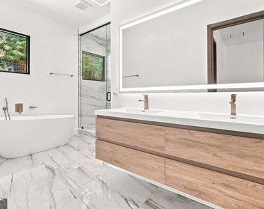4250 Carmain Drive Ne - Photo Thumbnail 26