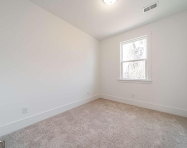 1507 Albert Lane Nw - Photo Thumbnail 40