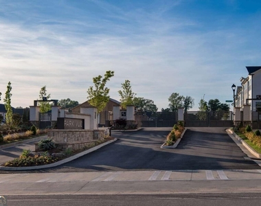1507 Albert Lane Nw - Photo Thumbnail 47