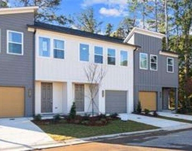 1507 Albert Lane Nw - Photo Thumbnail 1