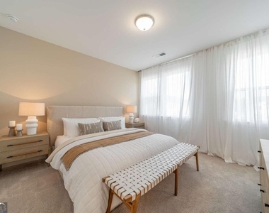1507 Albert Lane Nw - Photo Thumbnail 25