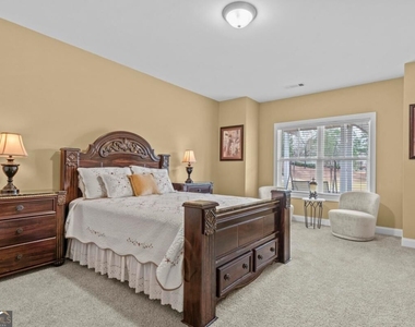 1011 Lofter Place - Photo Thumbnail 48