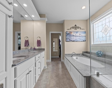 1011 Lofter Place - Photo Thumbnail 31