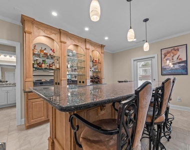 1011 Lofter Place - Photo Thumbnail 43