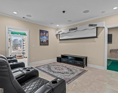 1011 Lofter Place - Photo Thumbnail 40