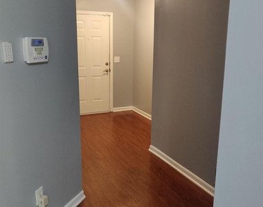 679 Shadow Lakes Drive - Photo Thumbnail 7