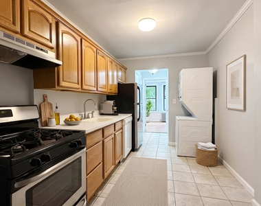 212 West 133rd Street - Photo Thumbnail 7