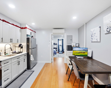 518 Lafayette Avenue - Photo Thumbnail 1