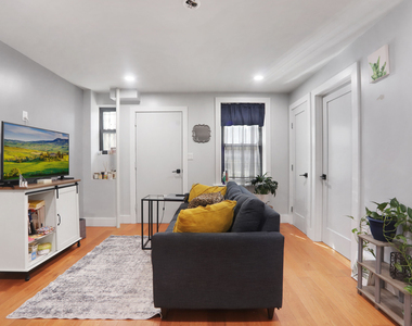 518 Lafayette Avenue - Photo Thumbnail 7