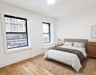 316 West 104th Street - Photo Thumbnail 3