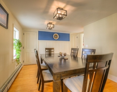 36 Ross St - Photo Thumbnail 5