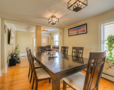 36 Ross St - Photo Thumbnail 6