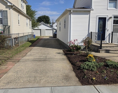 163 2nd Street - Photo Thumbnail 2